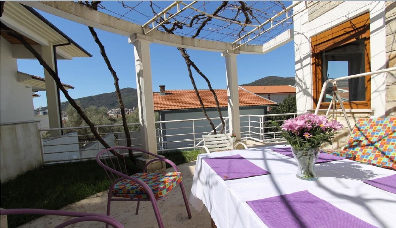 Villa Antic With Private Pool In Budva Eksteriør billede