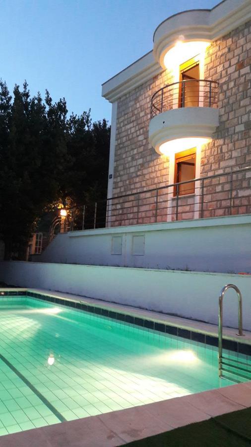 Villa Antic With Private Pool In Budva Eksteriør billede
